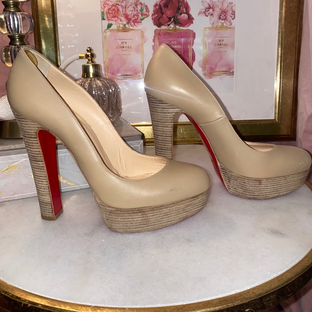 Christian Louboutin Pump